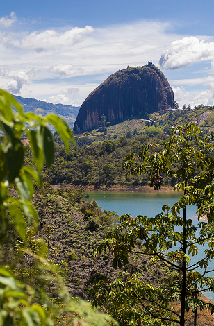 imagen-1-tu proxima-aventura-nuestras-experiencias-interna-tour-guatape